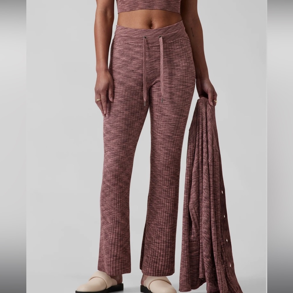 ATHLETA Revolve Pant